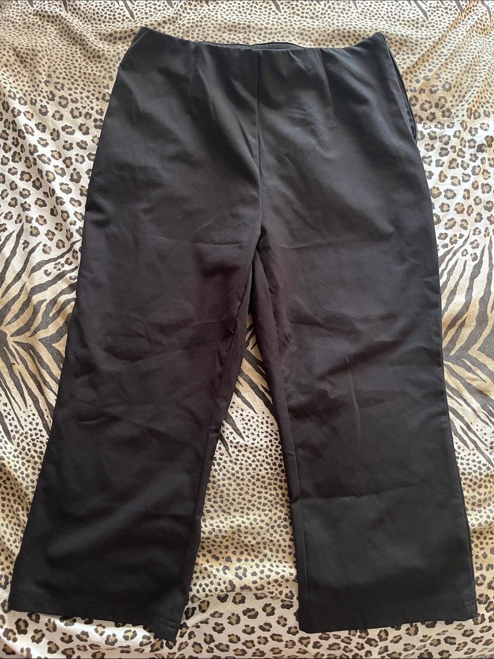 Black Capri Pants